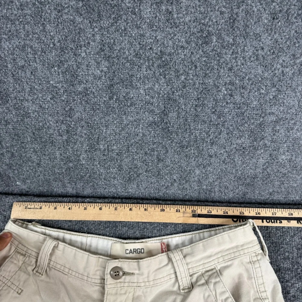 Levi's Cargo Shorts Mens Size 32 Beige Tan Cotton Utility Multi Pocket Fair